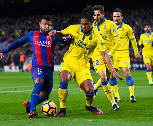 לא ראה דשא מאז המשחק מול לאס פלמאס. ראפיניה (Getty)