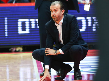 חילוף לא מובן, שעבד. פיאניג'אני (דני מרון)