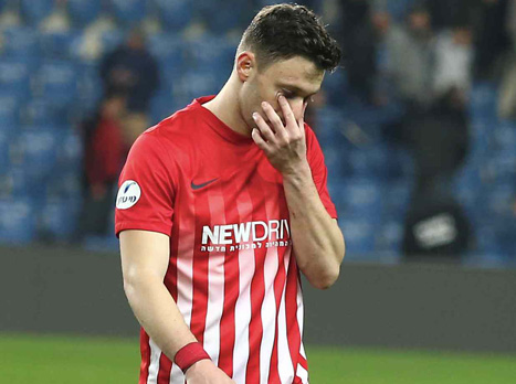 אפילו לא היה קרוב לשער. אלטמן המתוסכל (צילום: אלן שיבר)