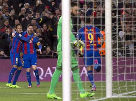 ועכשיו לדבר האמיתי. מסי, סוארס וניימאר (Getty)