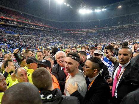 אופ"א תעניש בחומרה. איך יגיבו בליון? (getty)