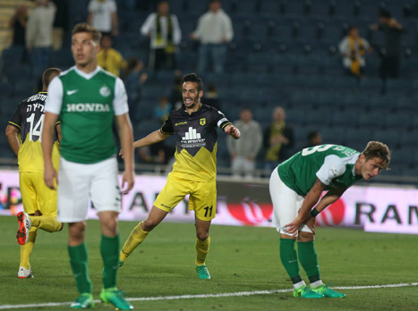 שיחק נהדר וכבש את השער השני. איינבינדר (נמרוד גליקמן)