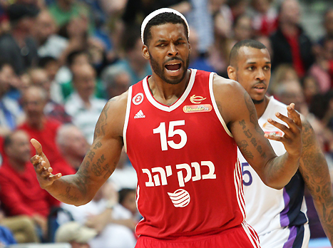 סמית'. "עוקב אחרי הליגה" (דני מרון)