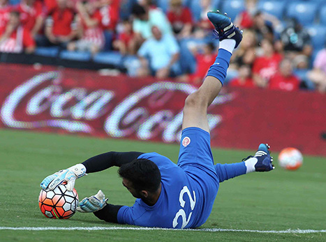 חתוכה יסכים להיות שוער שני לעמוס? (אלן שיבר)