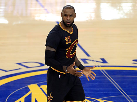 לברון היה יוצא מן הכלל ברבע הראשון (getty)