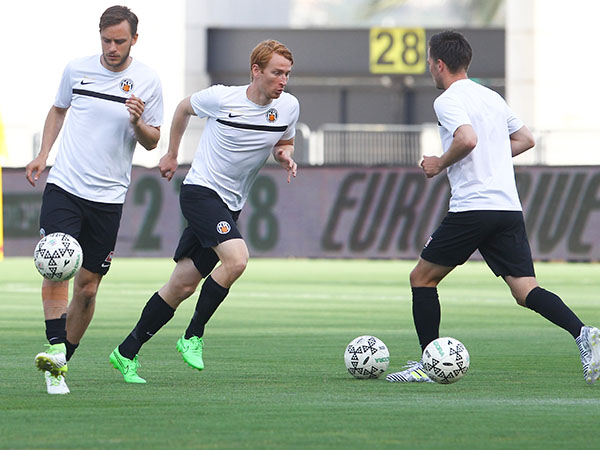 אנדרדוג, שחקני האורחת