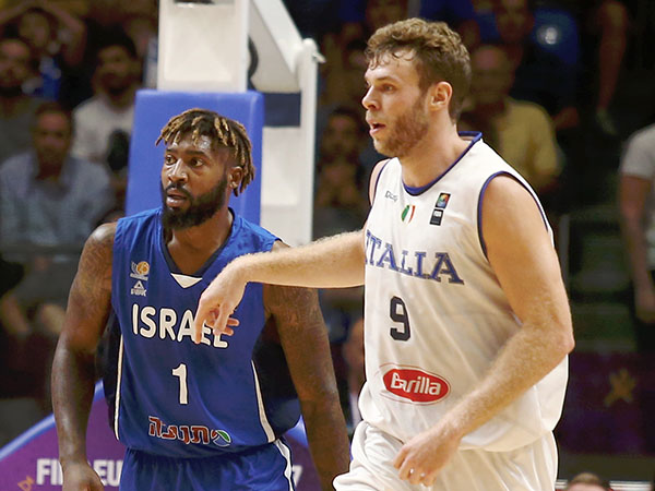 נבחרת איטלקית לא מוכשרת, אבל מאומנת (אלן שיבר)