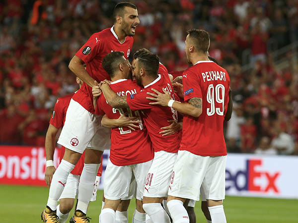 "יש לנו קבוצה איכותית ושחקנים קילרים" (צילום: אלן שיבר)