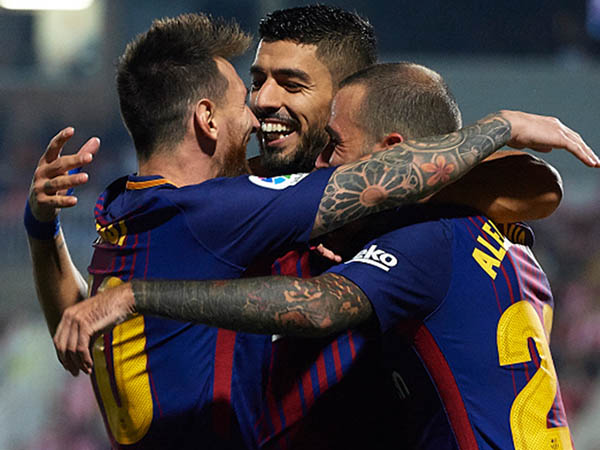 ברצלונה מאושרת. ניצחון שביעי ברציפות (getty)