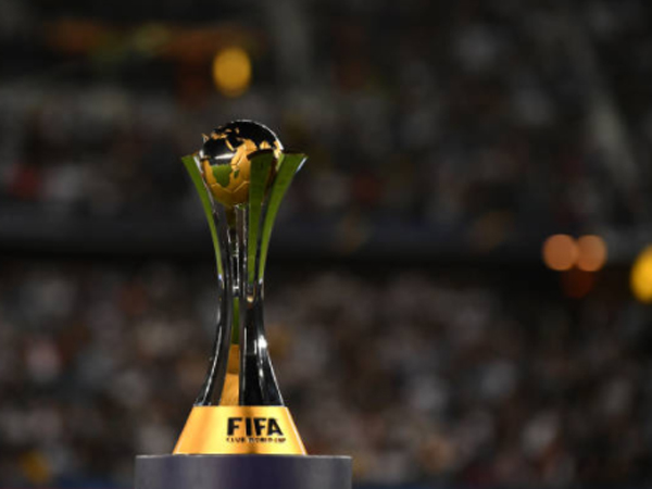 הבלאנקוס שלטו וזכו להניף את הגביע (getty)