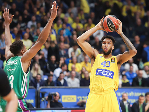 בולדן. מכבי ת"א נעצרה (דני מרון)