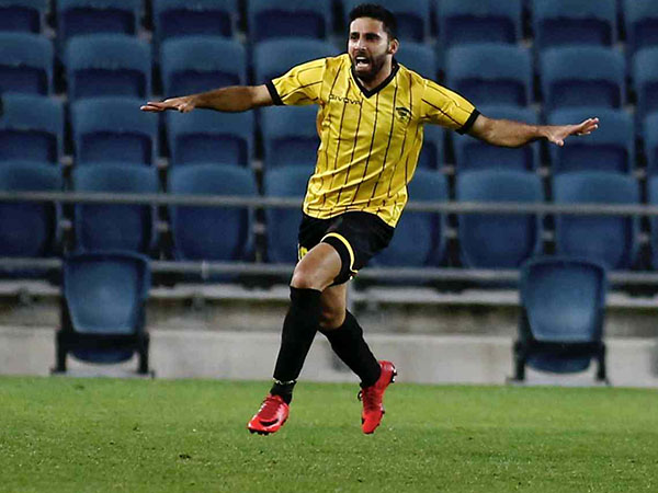 עוד אחד לאוסף. עזרא (אלן שיבר)