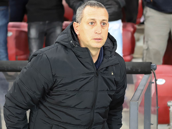 תורג'מן. קבוצה סימפטית (דני מרון)