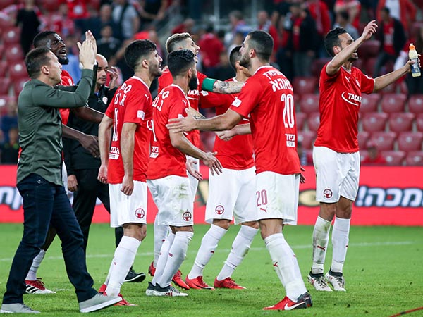 "לזכות באליפות שלישית זה משהו מיוחד" (צילום: אלן שיבר)