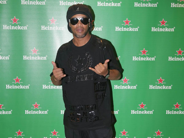 הספיק להתמקם במלון (שוקה כהן)