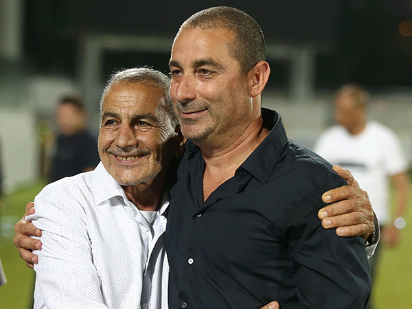 בן זקן שוב מחייך (אלן שיבר)