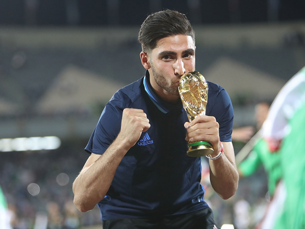 ג'הנבאחש מוכן לדבר האמיתי (GETTY)