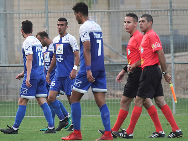 הצרות של עכו לא נגמרות (אלן שיבר)