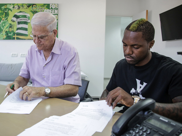 הפעם שחר מקווה לפגוע בינגו עם זר (האתר הרשמי של מכבי חיפה)