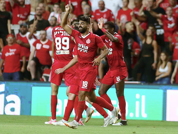 חגיגה אדומה (אלן שיבר)