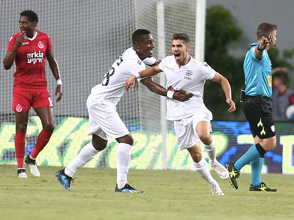 סולומון. ב"ש או אירופה? (אלן שיבר)