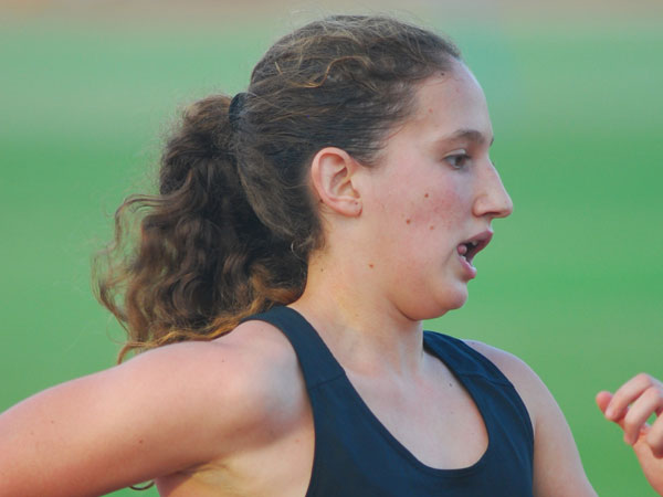 חייט. אבל כבד