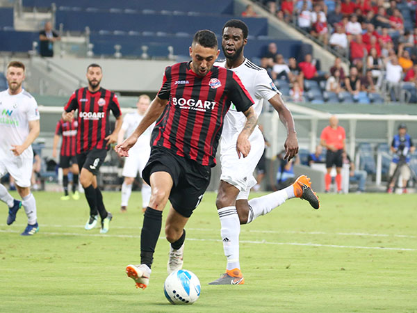 אלבז. חוזר לסגל (יוסי שקל)