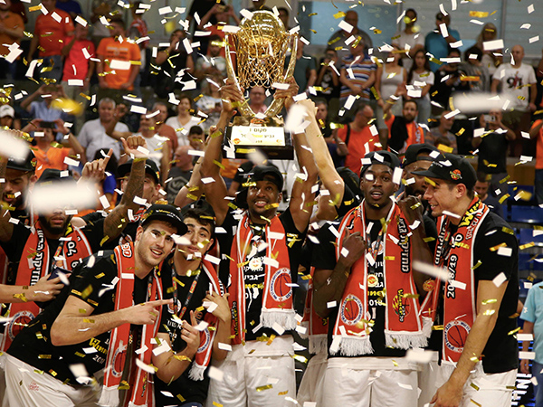 (מנהלת הליגה)