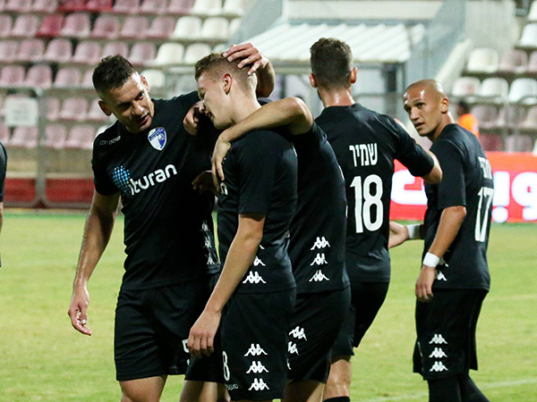 האלבני סיים עם שער ושני בישולים (יוסי שקל)