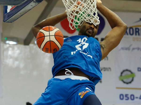 (מנהלת הליגה)