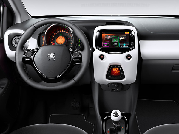 תא הנוסעים המחודש של מכונית המיני הקטנה