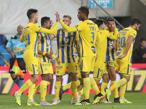 ניצחון במעמד צד אחד (נמרוד גליקמן)