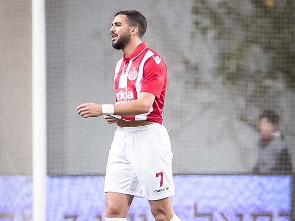 כלום לא הולך. הפועל ת"א (עודד קרני)