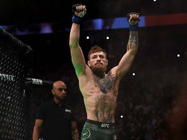 (getty, Los Angeles Daily News)