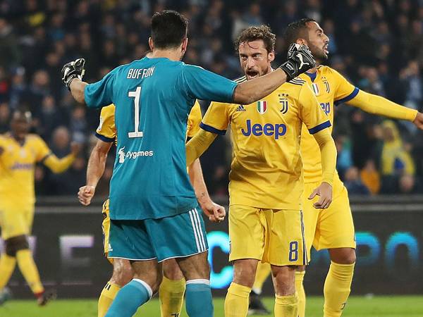 בופון ומרקיזיו "ברחו" מאיטליה (GETTY)