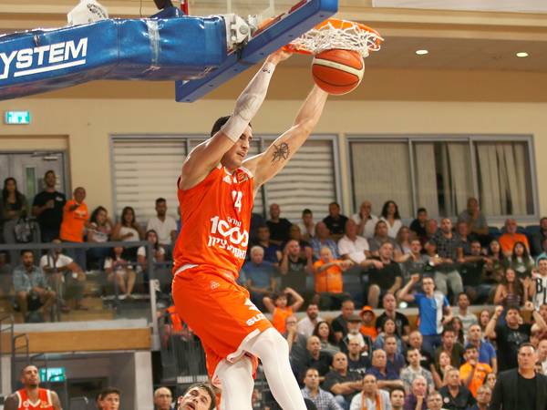 רגיל למעמדים האלה (אלן שיבר)