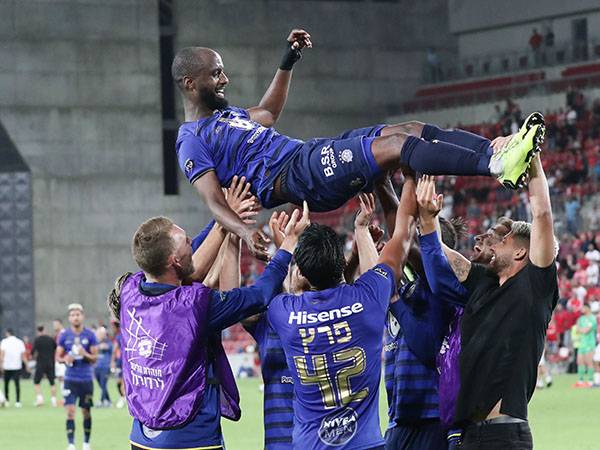 מצא אתגר חדש? דסה נפרד מהצהובים בתום המשחק האחרון בב"ש (צילום: דני מרון)