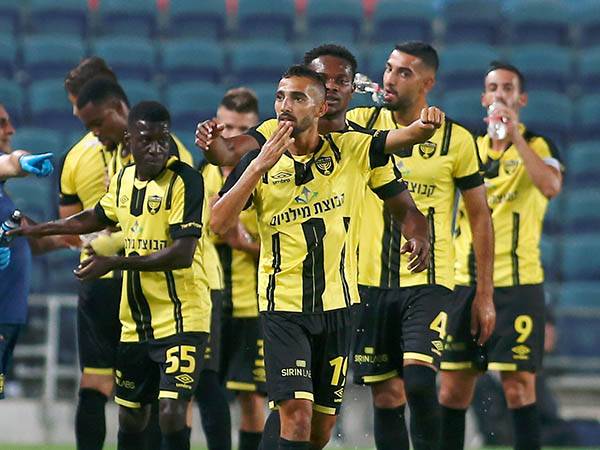 ציפיות גבוהות (אלן שיבר)