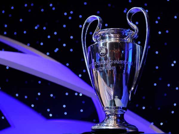 מי תניף את הגביע? (Getty)