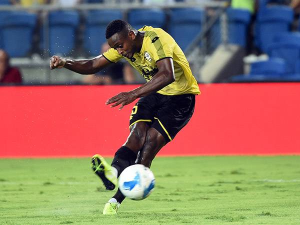 עשוי לפתוח על חשבון פיניש