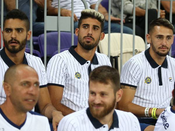 כהן. ההחלטה לספסול מקצועית (אלן שיבר)