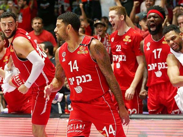 פלדין, הצטיין עם 21 נקודות (אלן שיבר)