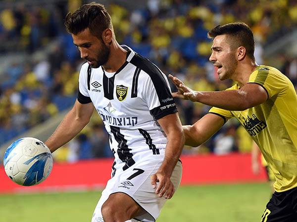 "אני מאמין בו, הוא צריך ביטחון". וארן (צילום: ברני ארדוב)