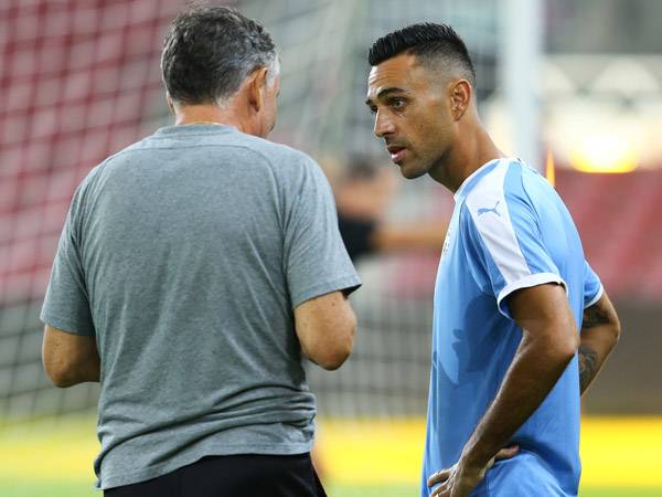 זהבי. "זה לא מקרי" (אלן שיבר)