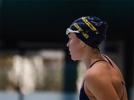 גורבנקו (מאט פוליצי, באדיבות לוס אנג'לס קרנט)