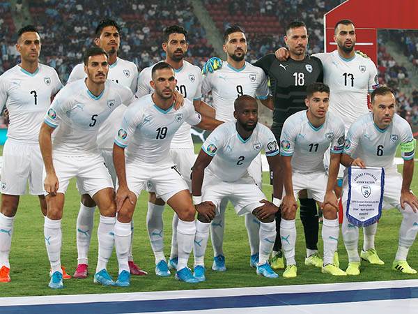 אולי כדאי שנהיה יותר מודעים לעצמנו (אלן שיבר)