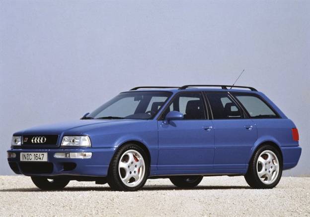 אאודי RS2 אוואנט. סטיישן עם שרירים