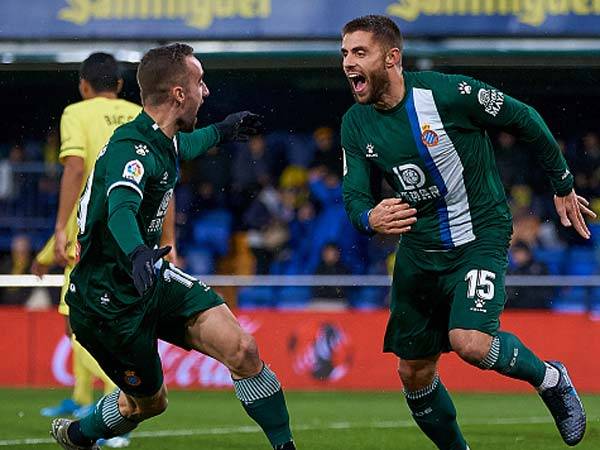 שחקני אספניול כבר שכחו איך לנצח בליגה (getty)