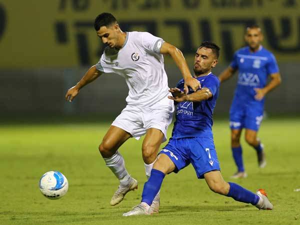 (לירון מולדובן)