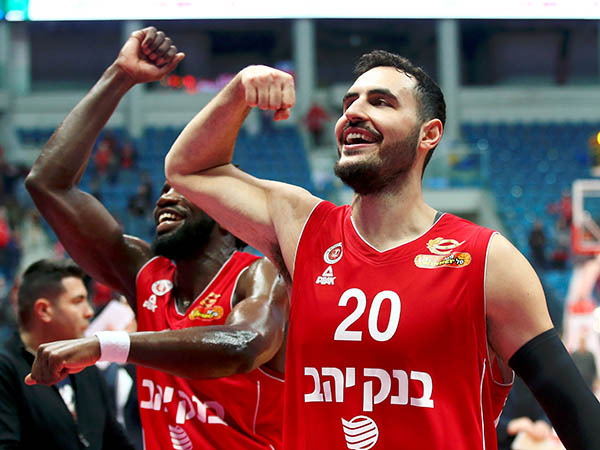 זלמנסון. גם הוא הצטרף לחגיגה (אלן שיבר)